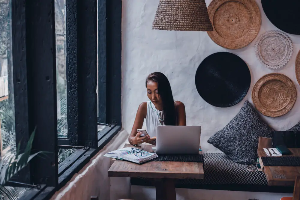 Woman working on the phone